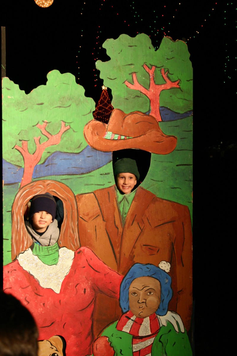2005/12 December/Trail of Lights/800x600_IMG_4535.JPG